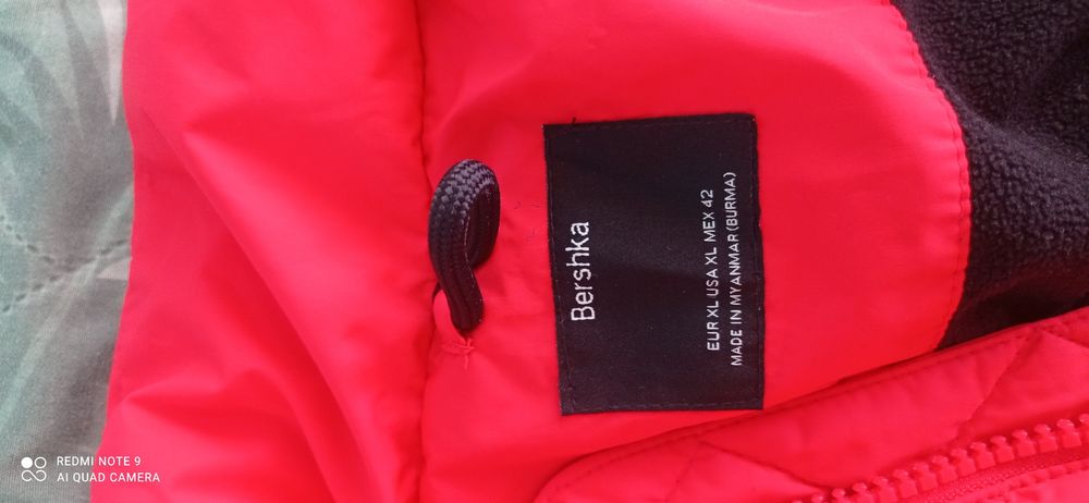 Червено зимно мъжко яке