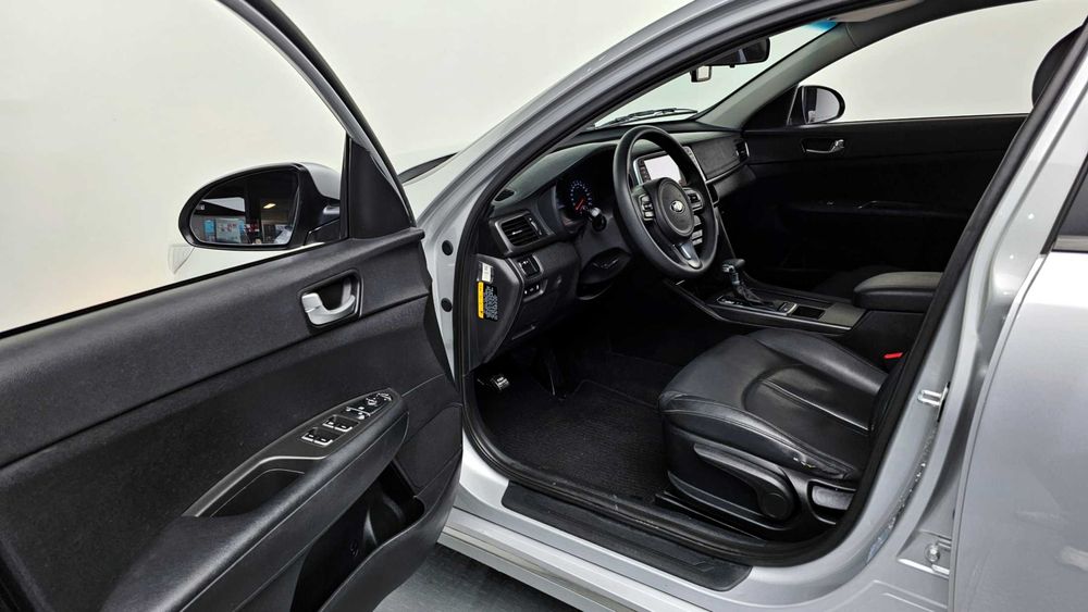 Kia K5 2.0Lpi autogeorge.com