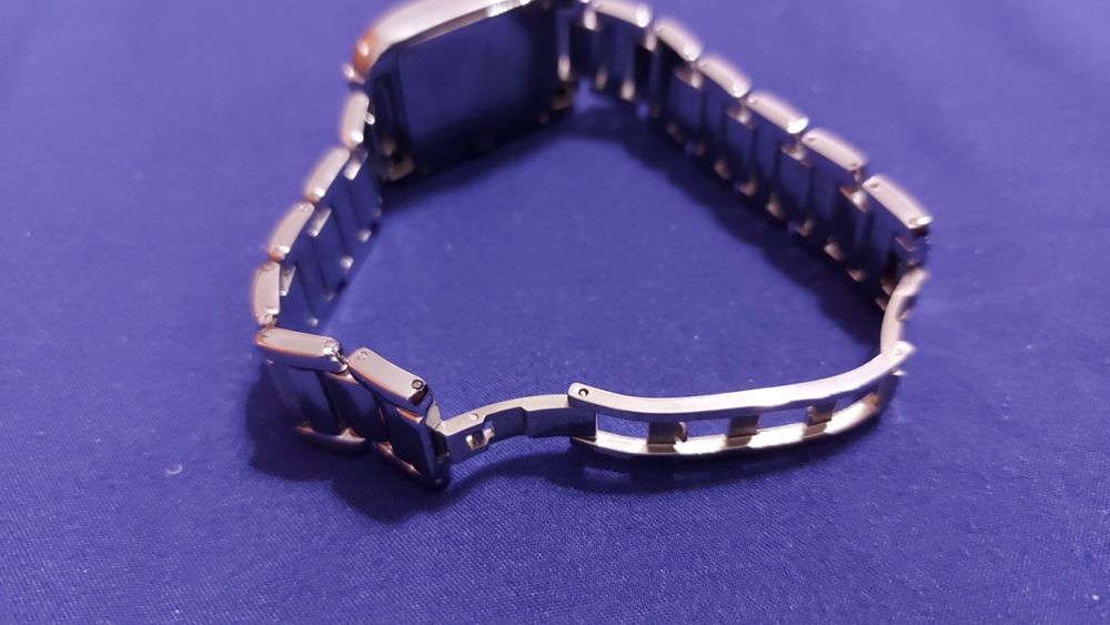 Часы женские Cartier