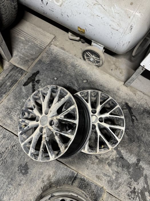 Диски R15 на KIO RIO