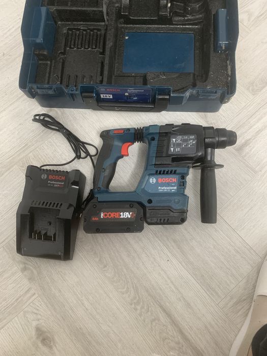 Bosch GBH 18V-22 rotopercutor