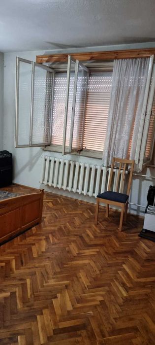 Продава се Четиристаен апартамент в Разград, Център - 128 кв.м за 1156 €/кв.м - Снимка #6
