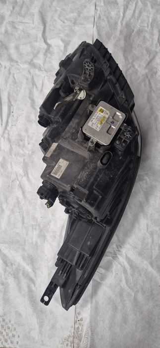 Far Bi-xenon hyundai i40 facelift faruri stanga dreapta original