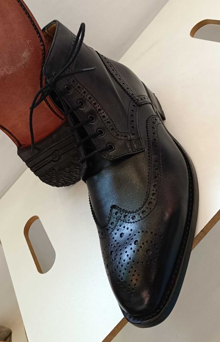 Ghete de lux 39.5 40 brogue lucrate manual GREVE NOI piele naturala