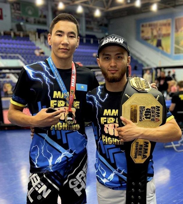 Пошив одежды / пошив спортивной одежды / швейное производство /