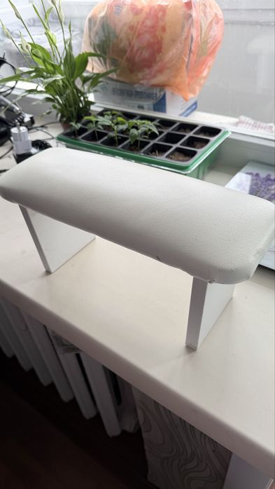 Продам лампу для маникюра