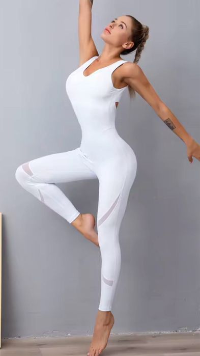 Спортен бял гощеризон