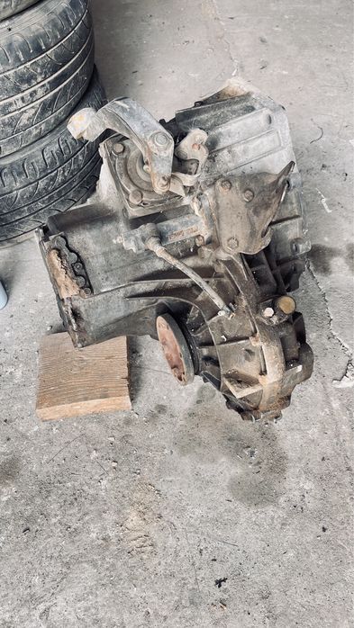 Коробка от мерседес Вито