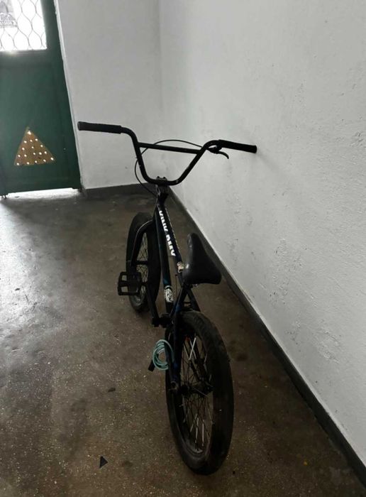 Bicicleta bmx pentru scheme