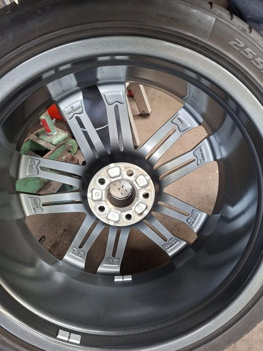 Jante originale Audi 21” + anvelope 255/40 R21