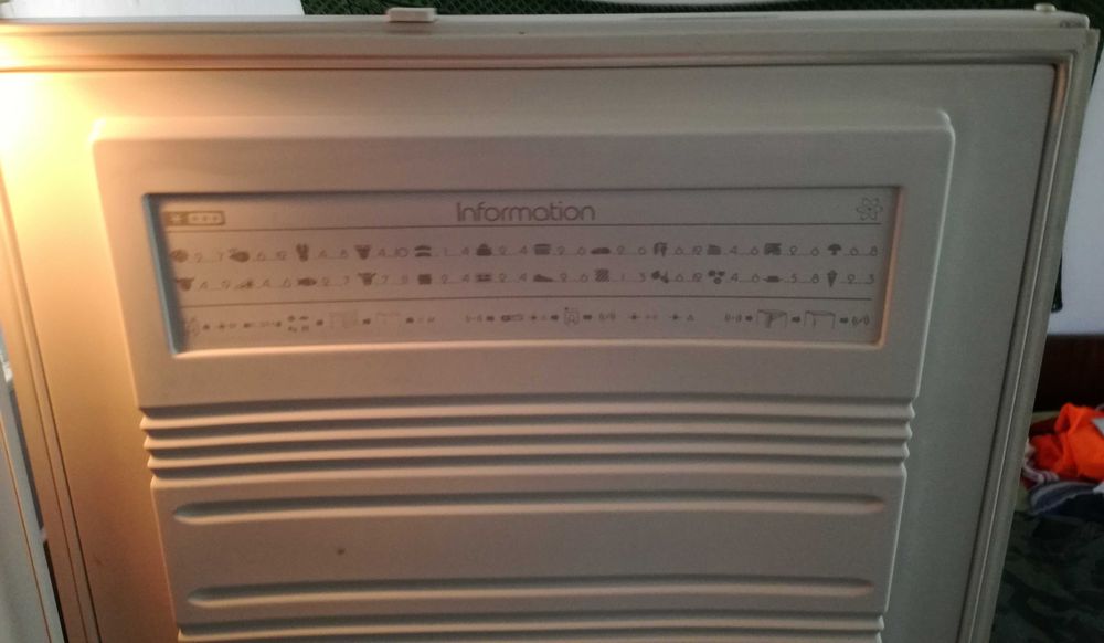 продавам фризер LIEBHERR от 1990 г