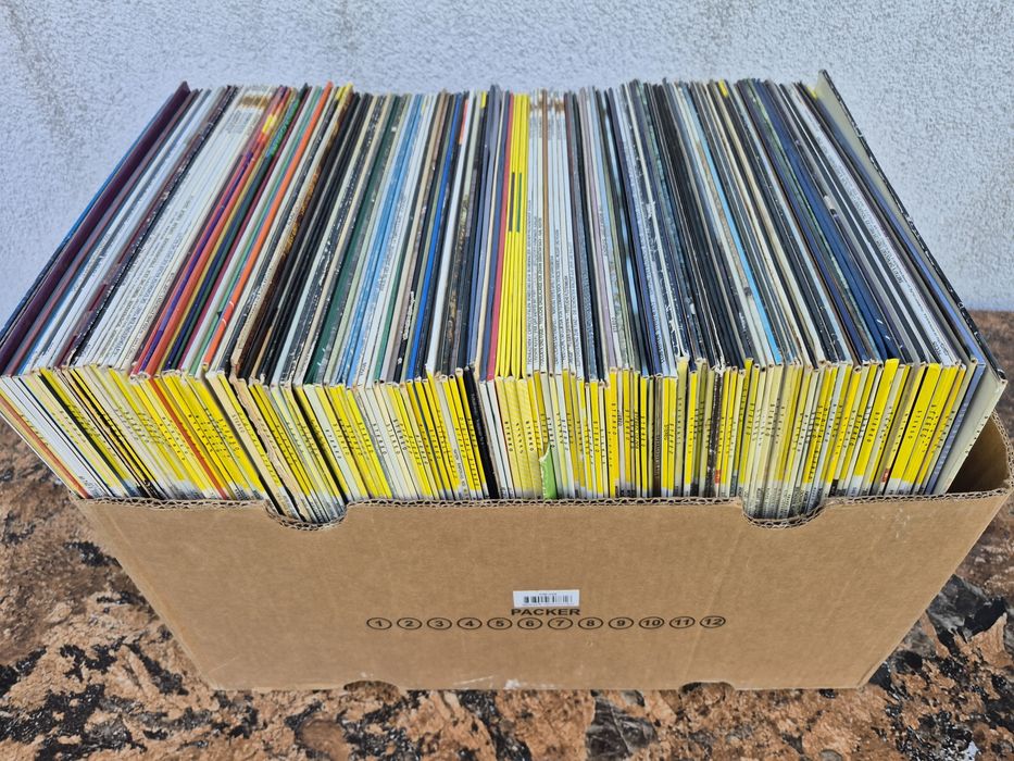Vând 100 discuri Vinil colectia Deutsche Grammophon muzica clasica