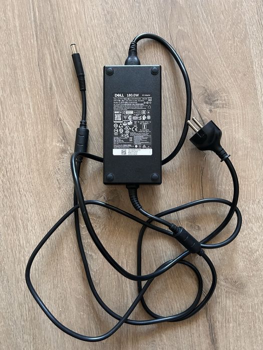 Оригинално зарядно Dell 19.5v 180w 9.23A