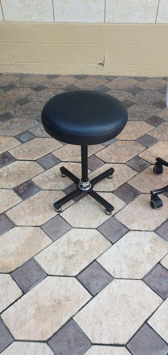 Салон жихозлари сотилади хаммаси