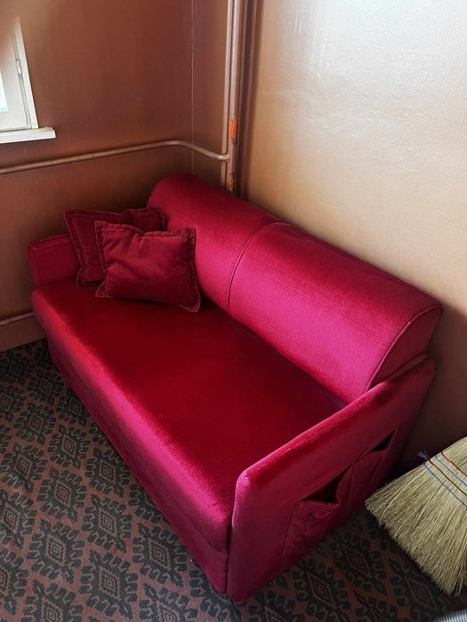 Мебели втора употреба