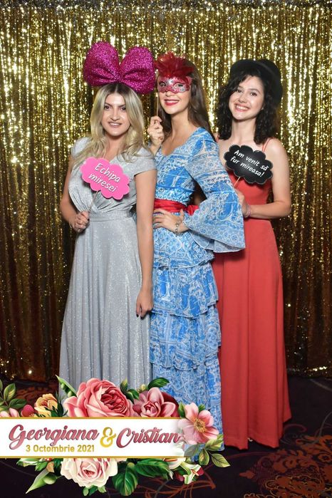 Oglinda Foto Suceava / Oglinda Magica / Poze la Minut / Cabina Foto