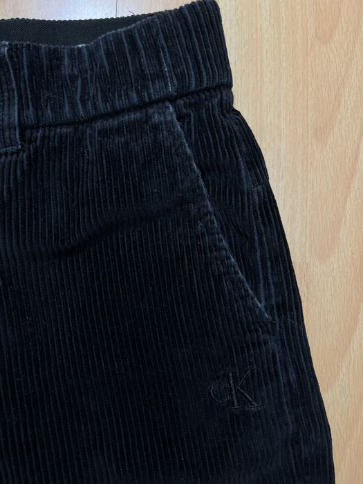 Calvin Klein мъжки къс панталон L