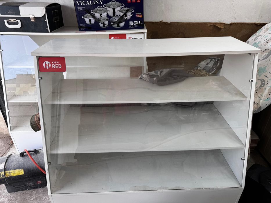 Продам витрину