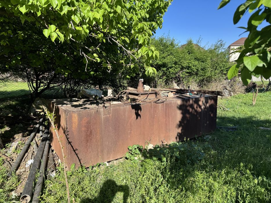 Продается емкость для воды