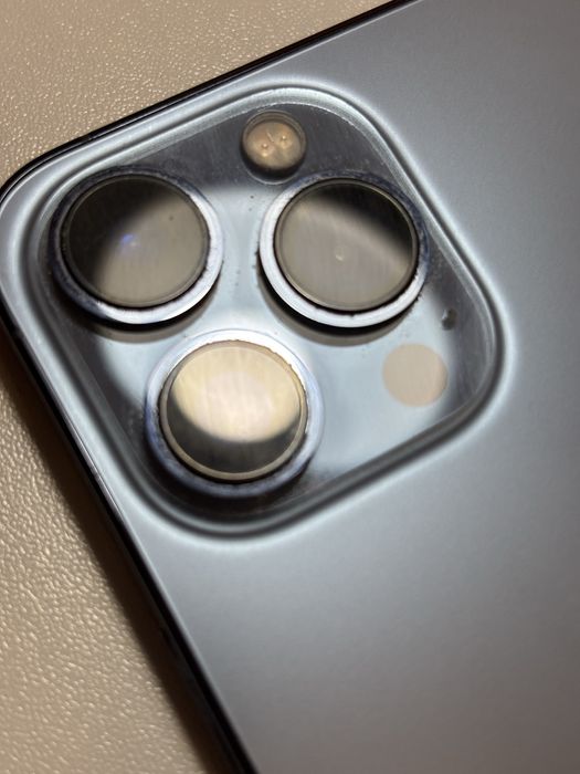 Продаем айфон 13 про,256гб, аккумулятор 76%