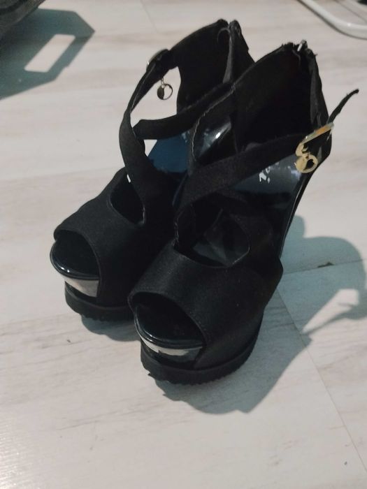 Сандали на платформа 15 см jiowin 36 номер