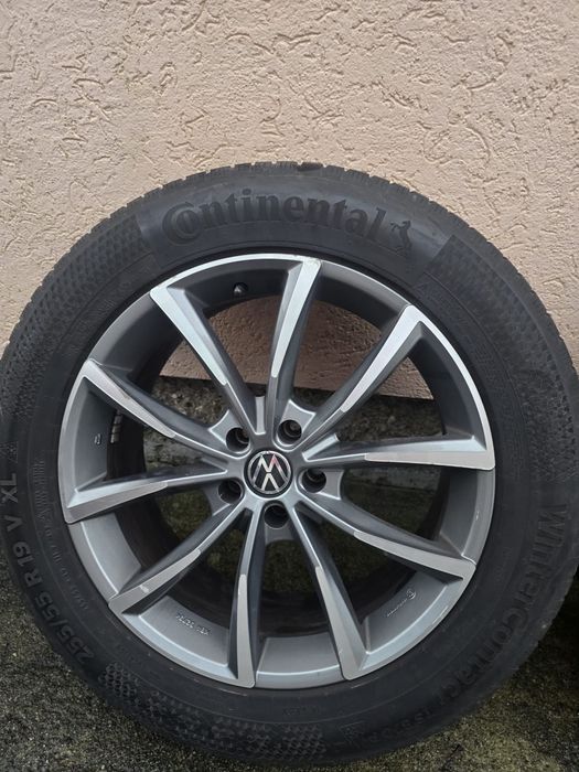 Vand jante R19 cu cauciucuri 255/55/19 de iarna