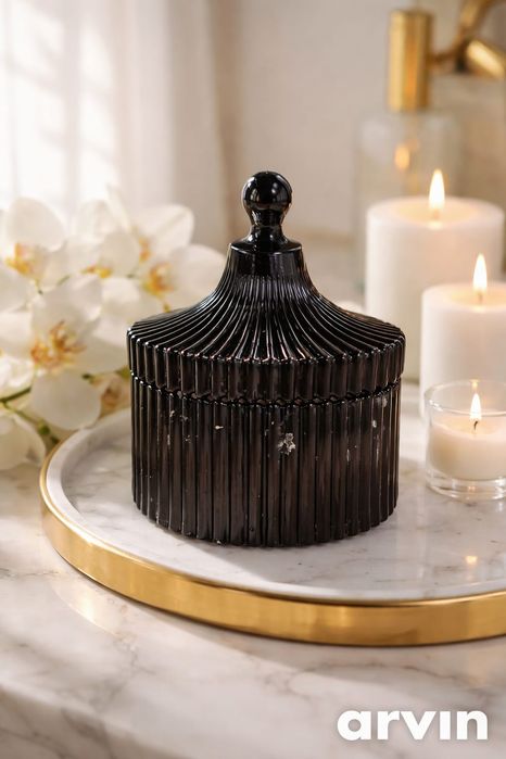 Изделия из эпоксидной смолы . Шкатулки, часы .