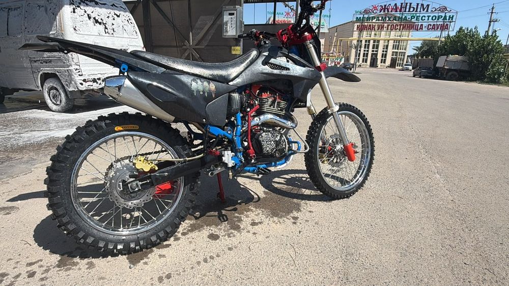 Эндуро Jelmaia 300