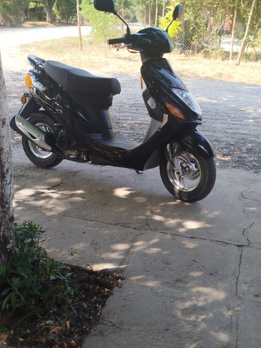 Vând scuter generic jump2