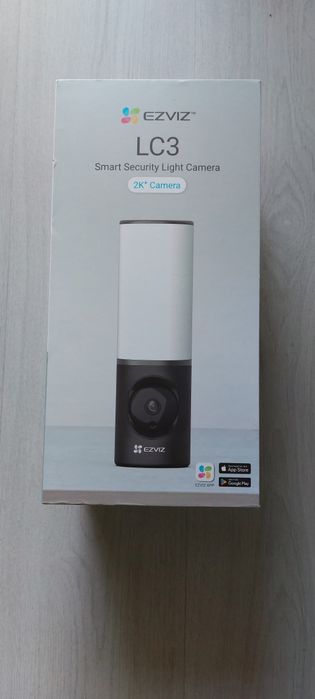EZVIZ LC3 2K+ Smart Security Light Camera с 32GB вградена памет