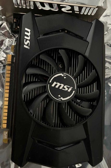 Placa video MSI GeForce GTX 750 Ti (modelNT750Ti-2GD5/OCV1)
