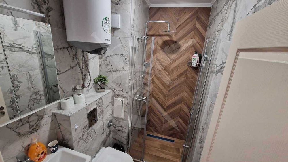 Дава се под наем Тристаен апартамент в Варна, ВИНС - 110 кв.м за 1146.99 € - Снимка #6