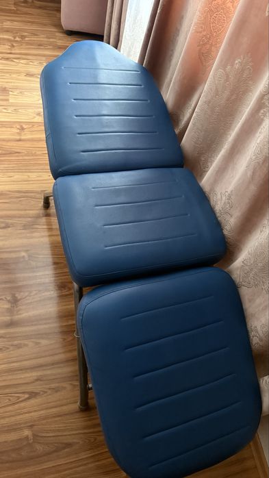 Кушетка косметологическая