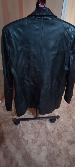 Пиджак из натуральной кожи