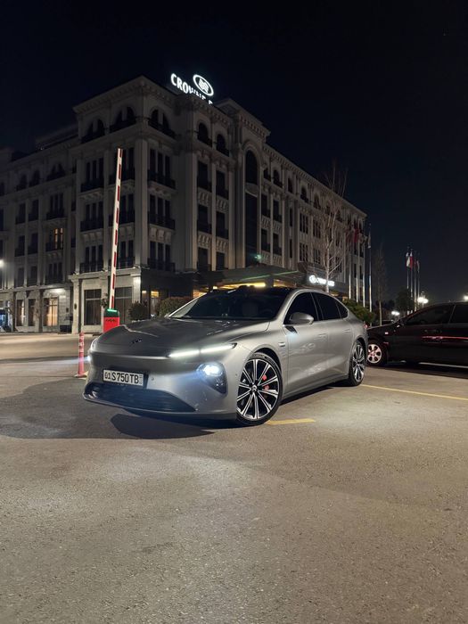 Nio ET7 Executive Business Class 3,8 sekund