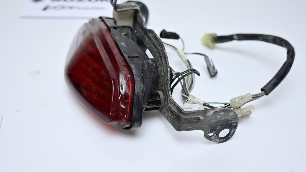 Stop Frana Lumina Spate Cu Suport Suzuki DL 650 V Strom VStrom 2004 -