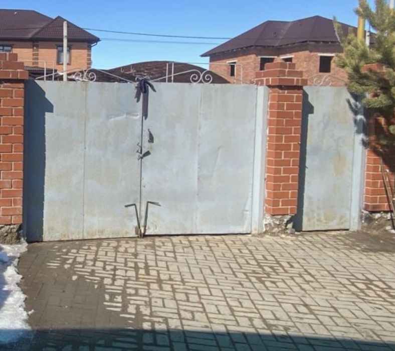 Продам ворота с калиткой