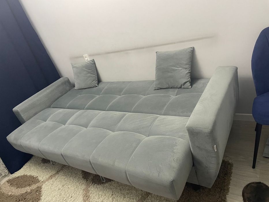 Продам диван в отличном состояний