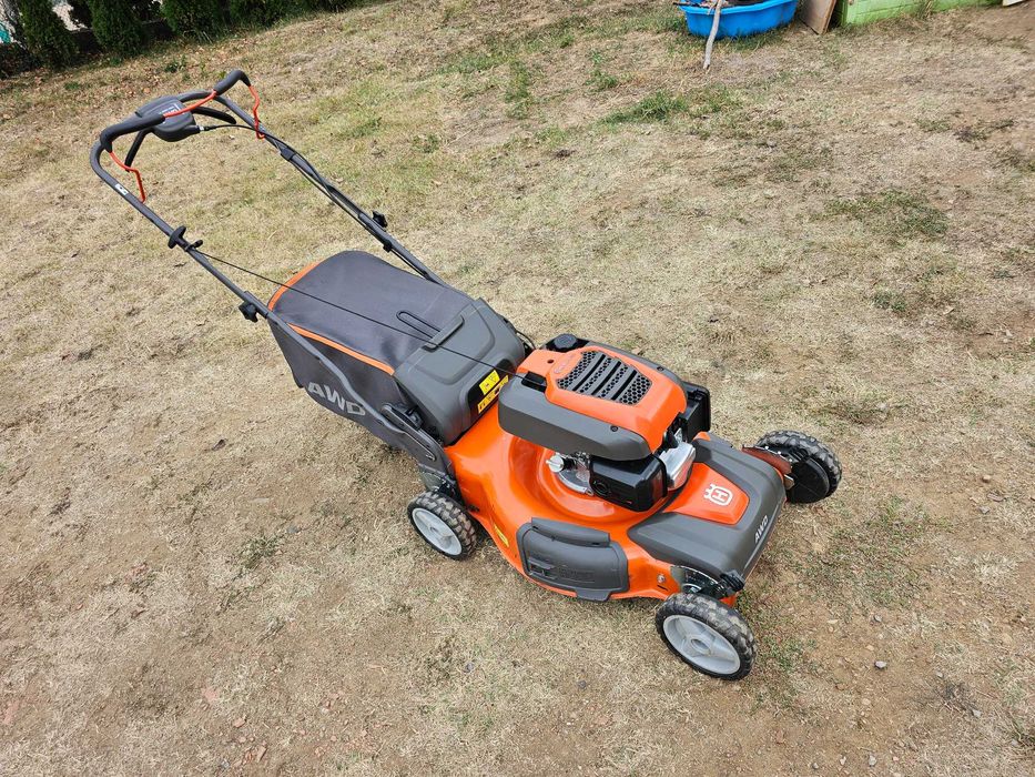 4х4 СамоХодна Косачка HUSQVARNA  .Honda. Като НОВА