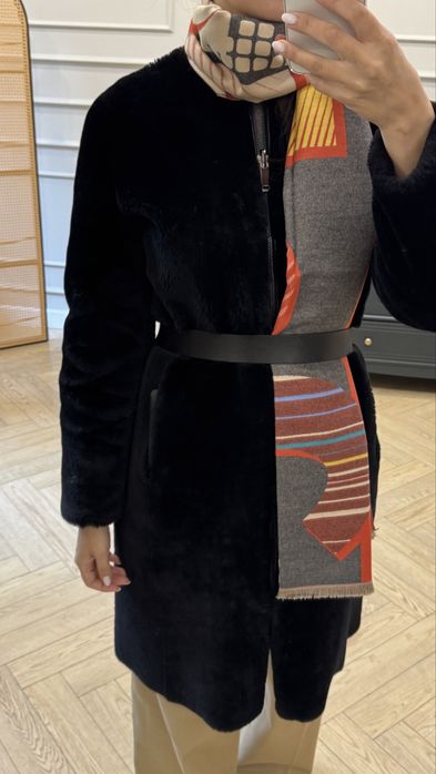 Шубка Massimo dutti