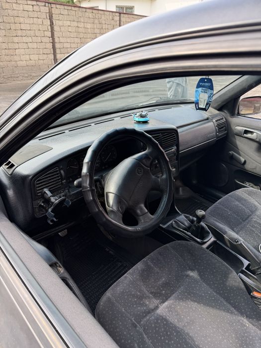 Volkswagen Passat B4