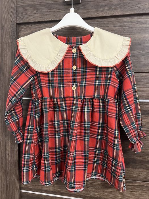 Коледни рокли различни размери