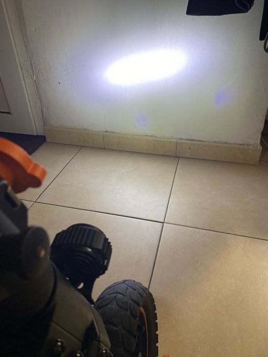 FAR Kukirin G2 Max Lumina Fata Kukirin FAR Kukirin G2 Pro