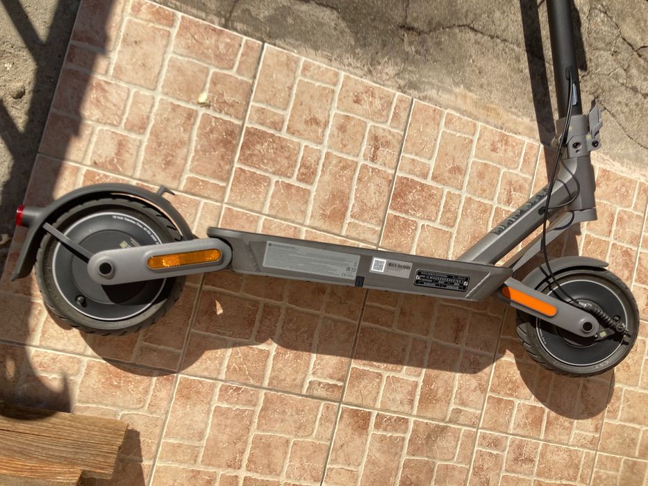 Trotinetă electrică Xiaomi Ultra 4