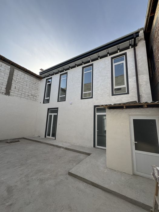 hovli uy sotiladi ayraport orqasida pod klyuch