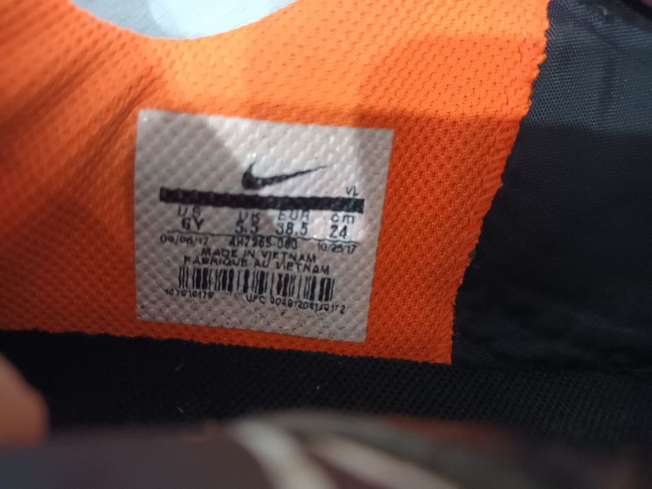 Vand ghete de fotbal / rugby Nike mărimea 38  jumate, 24 cm