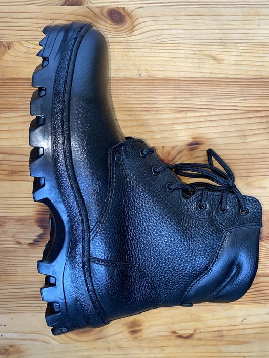 Продам берцы зимние