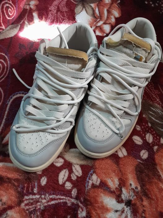 Off-White x Nike Dunk Low
