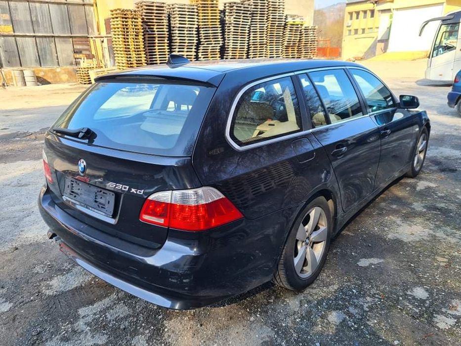 BMW E61 530XD 231кс панорама ръчка НА ЧАСТИ!