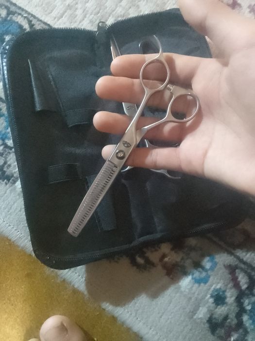 Barber qaychisi yangi kamplek